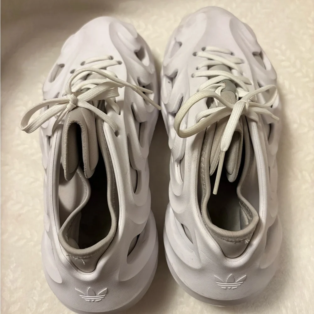 adidas AdiFOM Q Lifestyle Foam Sneaker White Grey M6.5 W8.5 HP6584